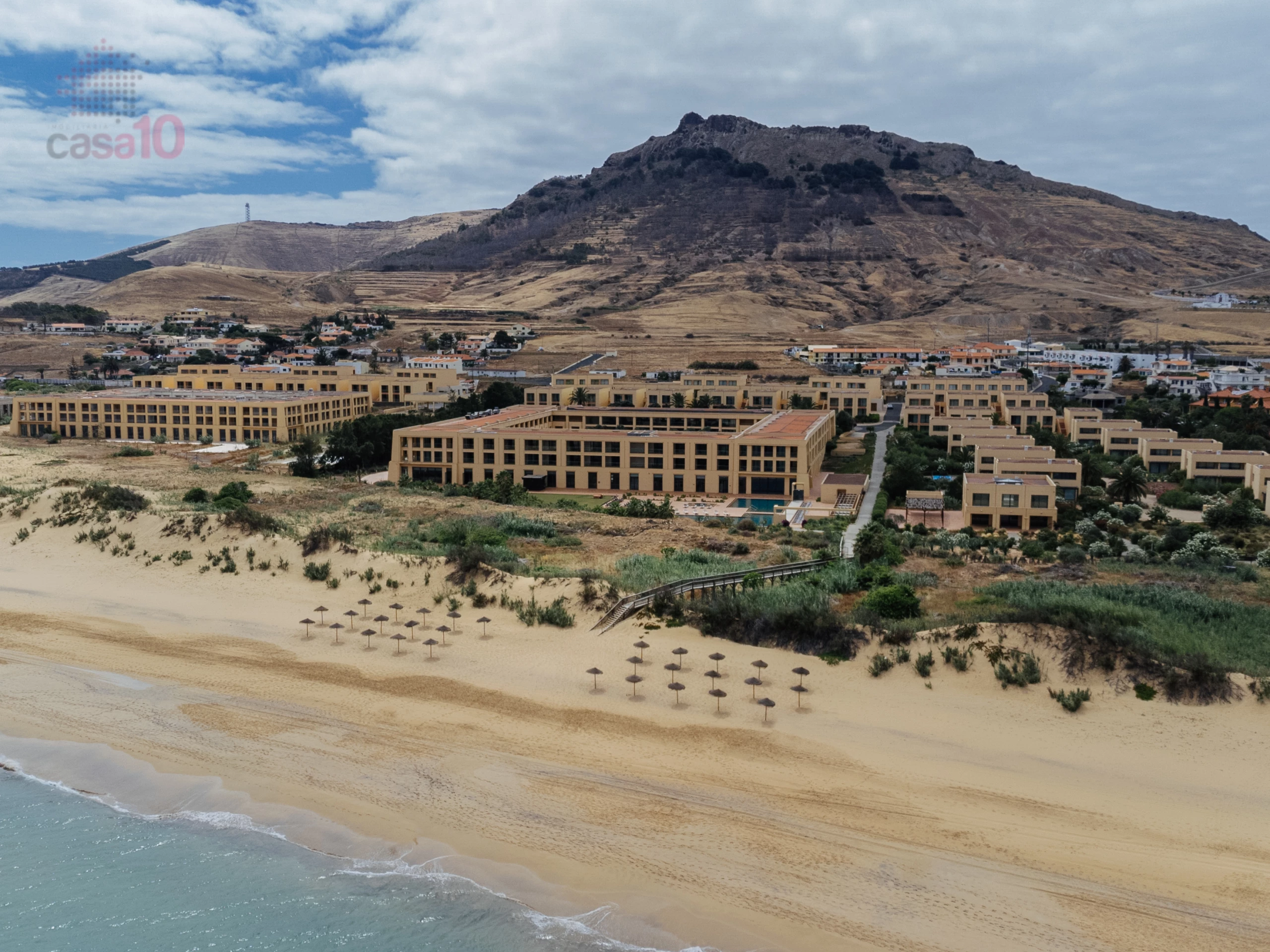 2 BEDROOMS FOR SALE, IN LUXURY RESORT, IN PORTO SANTO, MADEIRA